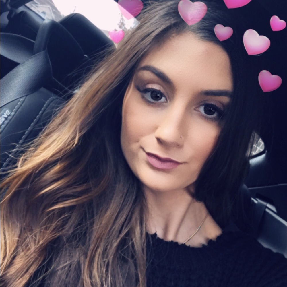 Meet your Posher, Destiny